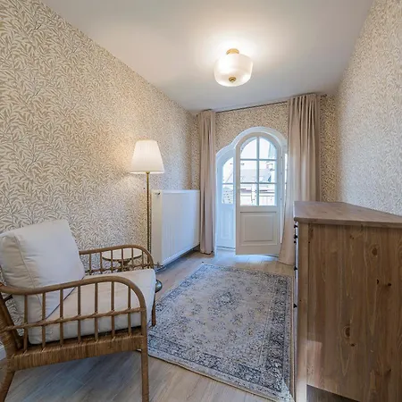 Apartment Deco With Terrace By Oneapartments