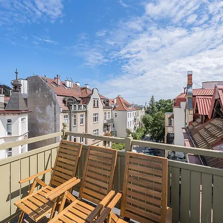 Deco With Terrace By Oneapartments Apartment *