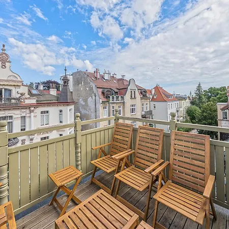 Apartment Deco With Terrace By Oneapartments *