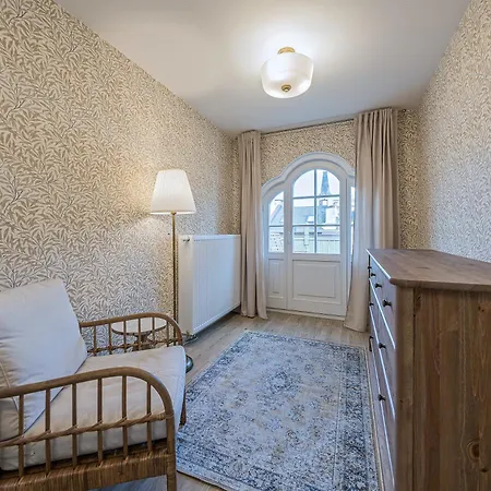 Apartment Deco With Terrace By Oneapartments *